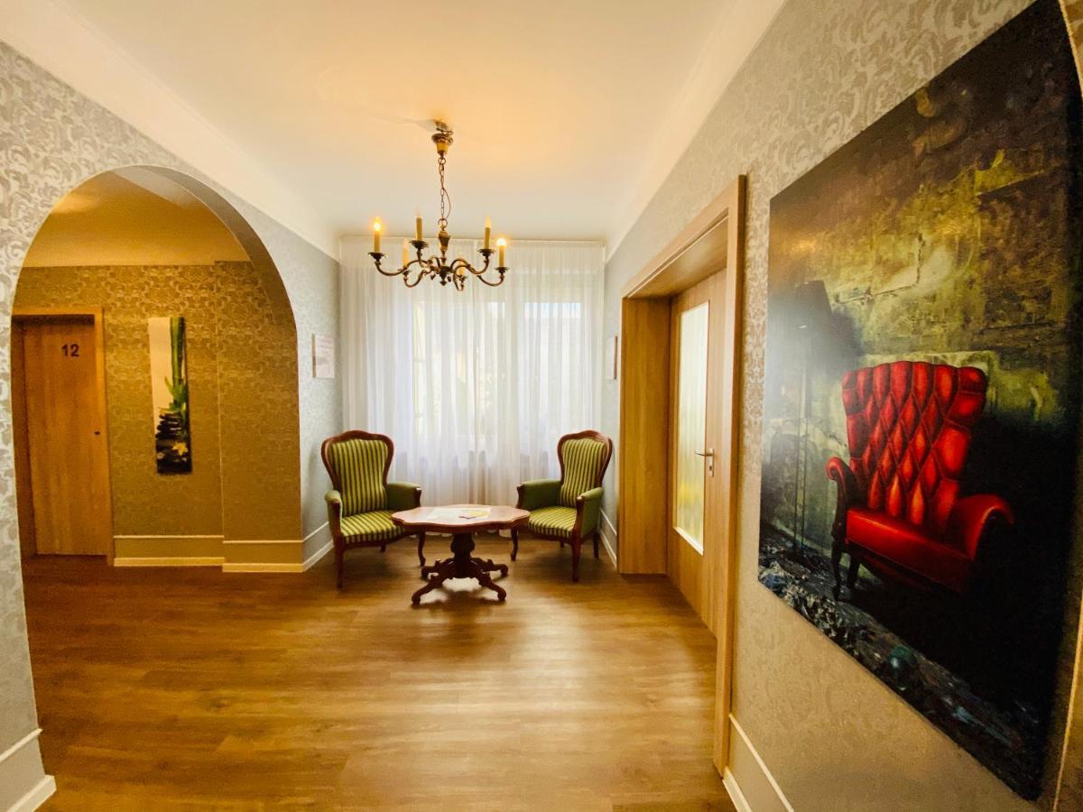 Gaestehaus Am Kurpark Hotel Garni هورن باد مينبرغ المظهر الخارجي الصورة