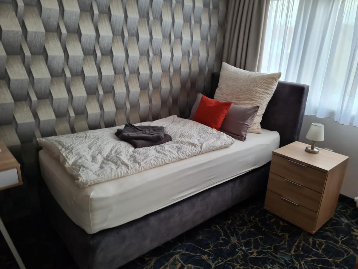 Gaestehaus Am Kurpark Hotel Garni هورن باد مينبرغ المظهر الخارجي الصورة